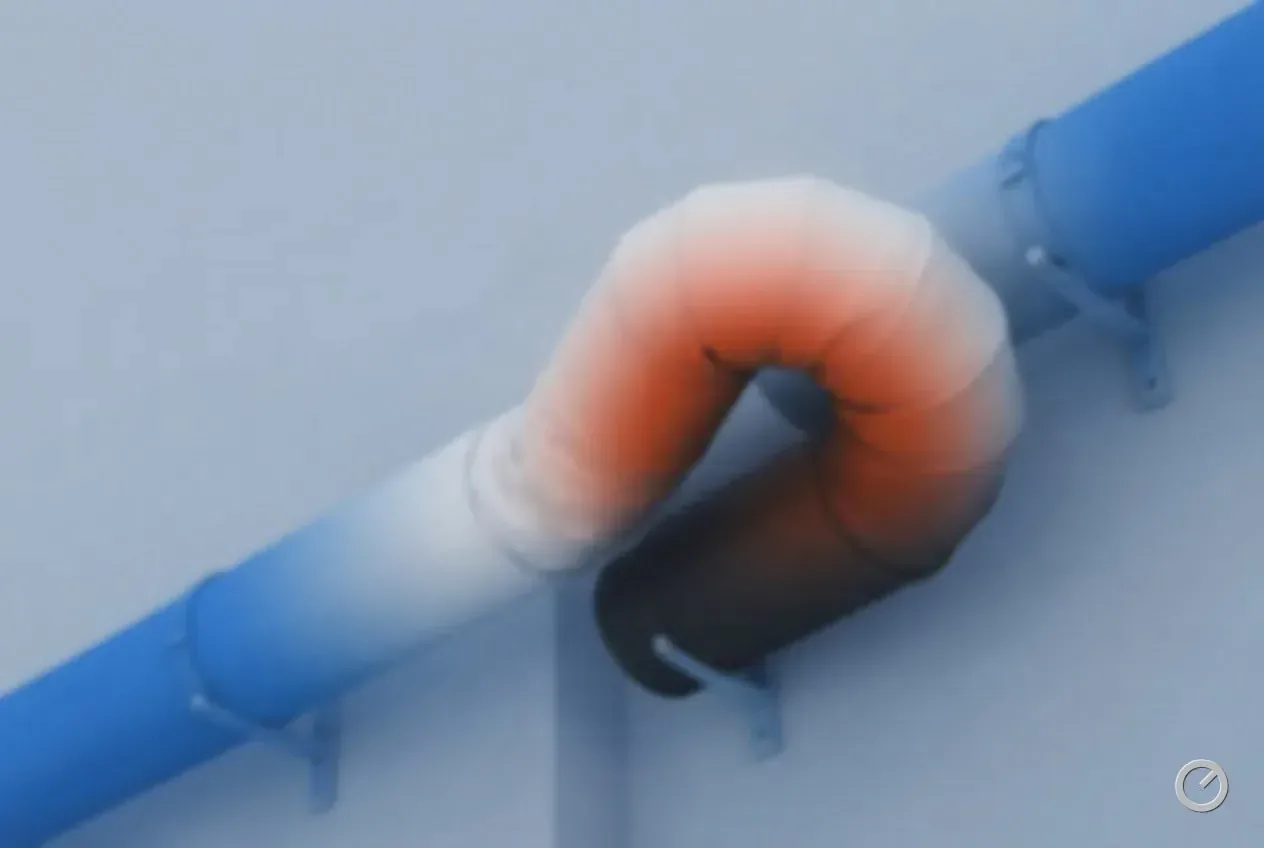Thermal-toned flex duct with a compressed bend